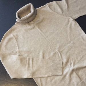 EUC Soft turtleneck sweater - bundle for a discount